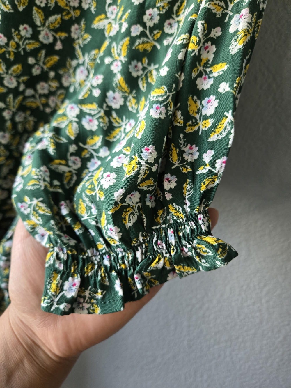 Faithfull the Brand Anthropologie Green Floral Wrap Midi Dress with Puff Sleeve - Picture 11 of 11